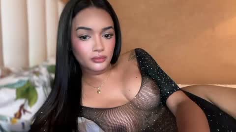 Snapshot of yummyrenalyn chatting on 06-02-26, 08:11 Goddes Renalyn online show from 06-02-26, 08:11