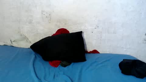 Snapshot of yummytittsxx chatting on 01-25-25, 06:45 yummytittsxx online show from 01-25-25, 06:45