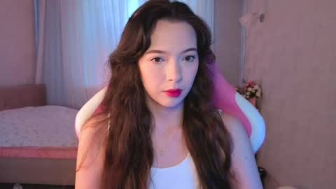 Snapshot of yuna_sunshy chatting on 05-07-26, 02:17 Yuna online show from 05-07-26, 02:17