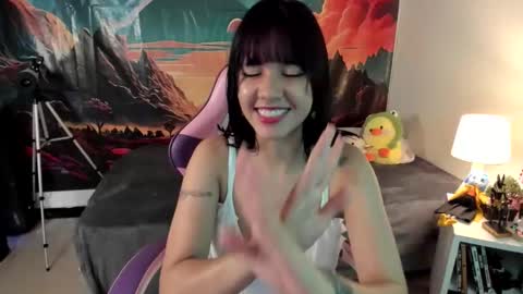 Yuna online show from 06-05-26, 04:02