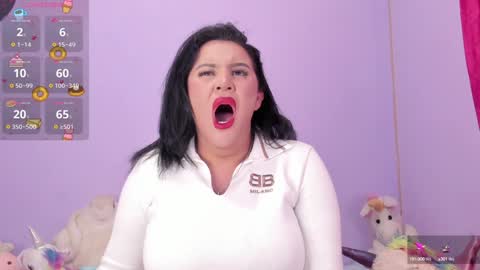 yunahott_ online show from 01-08-25, 03:19