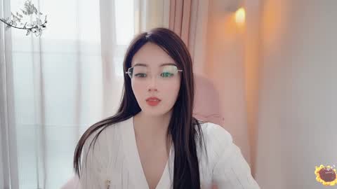 Snapshot of yuner0715 chatting on 01-22-25, 06:42 YunEr online show from 01-22-25, 06:42