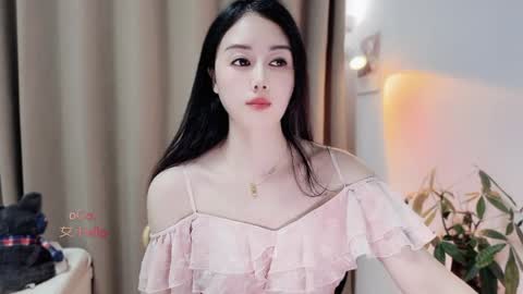 Snapshot of yuner0715 chatting on 05-05-26, 03:53 YunEr online show from 05-05-26, 03:53