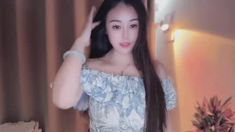 Snapshot of yuner0715 chatting on 05-15-26, 03:35 YunEr online show from 05-15-26, 03:35