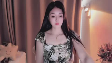 Snapshot of yuner0715 chatting on 05-29-26, 04:10 YunEr online show from 05-29-26, 04:10