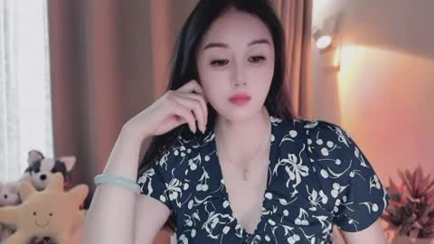 Snapshot of yuner0715 chatting on 05-30-26, 07:05 YunEr online show from 05-30-26, 07:05