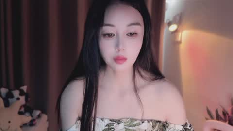 Snapshot of yuner0715 chatting on 06-10-26, 03:29 YunEr online show from 06-10-26, 03:29
