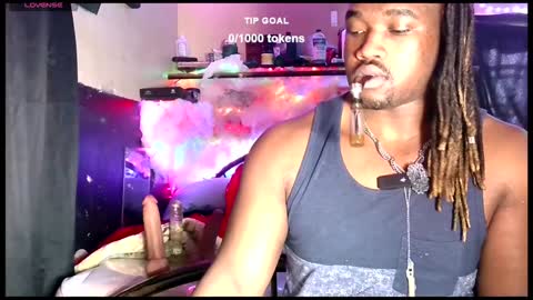 Snapshot of yungbbcbro chatting on 01-01-25, 03:24 Octavian online show from 01-01-25, 03:24