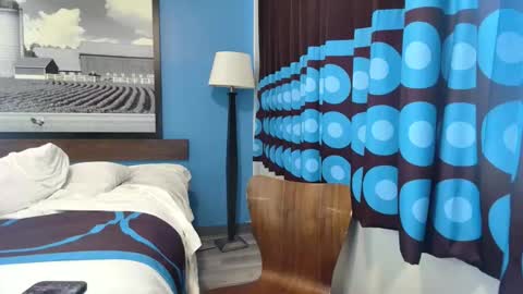 Snapshot of yungbul1 chatting on 12-01-25, 09:31 yungbul1 online show from 12-01-25, 09:31