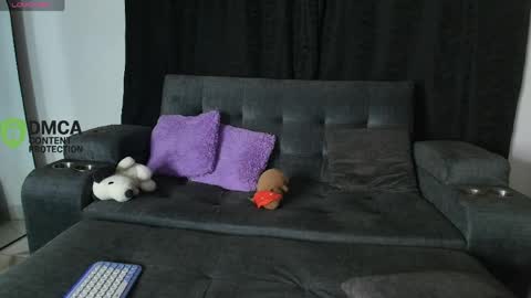 ELITA online show from 04-28-26, 04:39