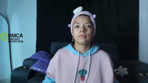Snapshot of yungelitamor_ chatting on 06-09-26, 04:57 ELITA online show from 06-09-26, 04:57
