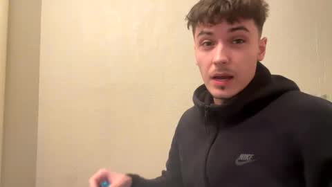 Snapshot of yungstudbev chatting on 12-15-24, 08:47 yungstudbev online show from 12-15-24, 08:47