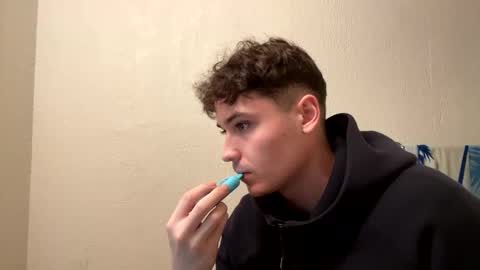 Snapshot of yungstudbev chatting on 12-19-24, 02:23 yungstudbev online show from 12-19-24, 02:23