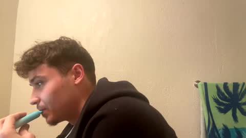 Snapshot of yungstudbev chatting on 12-29-24, 07:28 yungstudbev online show from 12-29-24, 07:28