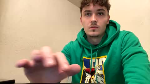 Snapshot of yungstudbev chatting on 01-01-25, 03:13 yungstudbev online show from 01-01-25, 03:13