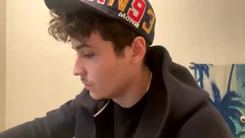 Snapshot of yungstudbev chatting on 02-01-25, 03:41 yungstudbev online show from 02-01-25, 03:41