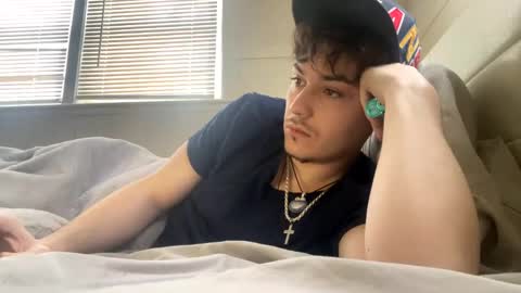 Snapshot of yungstudbev chatting on 02-02-25, 03:07 yungstudbev online show from 02-02-25, 03:07