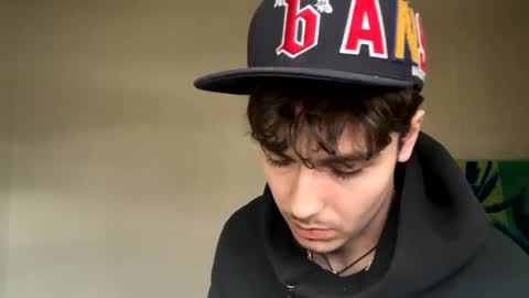 Snapshot of yungstudbev chatting on 02-02-25, 07:04 yungstudbev online show from 02-02-25, 07:04