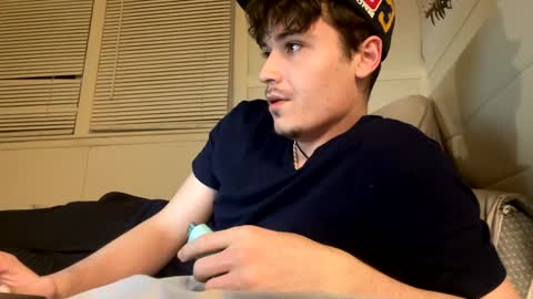 Snapshot of yungstudbev chatting on 02-03-25, 01:41 yungstudbev online show from 02-03-25, 01:41