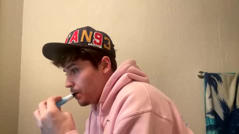 Snapshot of yungstudbev chatting on 02-04-25, 05:21 yungstudbev online show from 02-04-25, 05:21