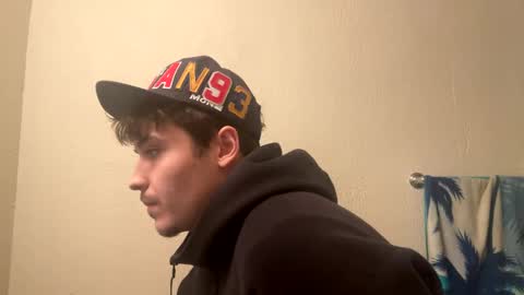 Snapshot of yungstudbev chatting on 02-05-25, 01:04 yungstudbev online show from 02-05-25, 01:04