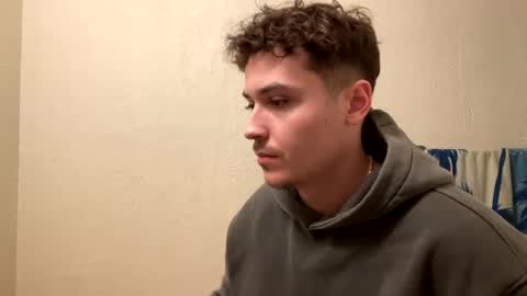 Snapshot of yungstudbev chatting on 02-24-25, 11:30 yungstudbev online show from 02-24-25, 11:30