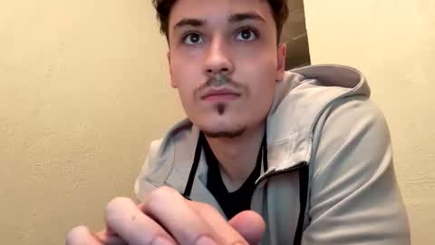 Snapshot of yungstudbev chatting on 09-09-25, 01:49 yungstudbev online show from 09-09-25, 01:49