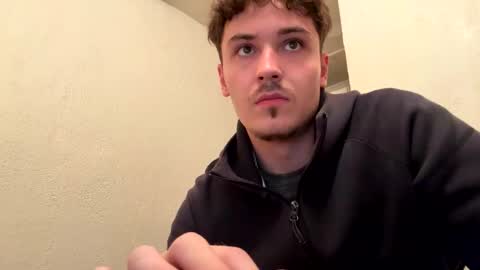 Snapshot of yungstudbev chatting on 09-13-25, 12:10 yungstudbev online show from 09-13-25, 12:10