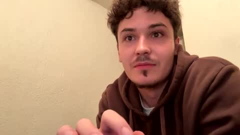 Snapshot of yungstudbev chatting on 09-27-25, 03:33 yungstudbev online show from 09-27-25, 03:33