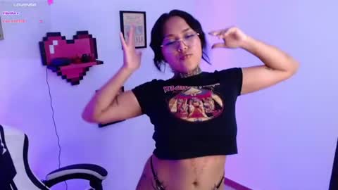 Angelly online show from 07-26-26, 05:04