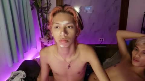 yunoxoxo online show from 04-18-26, 07:58