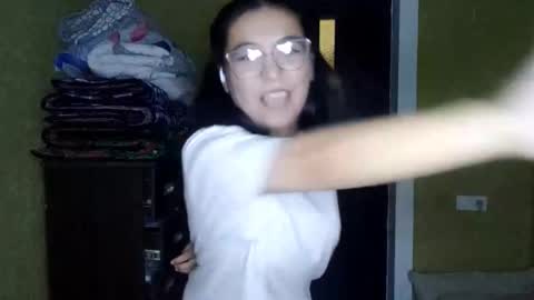 Yuna online show from 12-03-25, 01:53