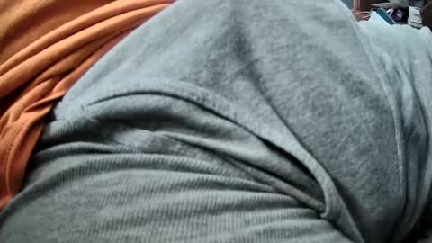 Snapshot of yuppers1234 chatting on 12-05-24, 03:39 yuppers1234 online show from 12-05-24, 03:39