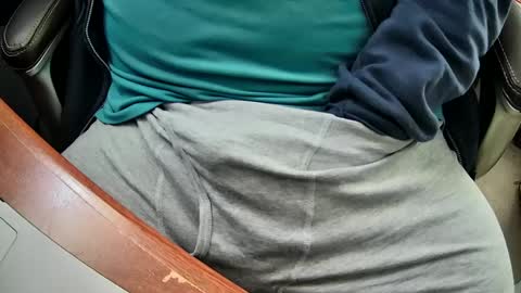 Snapshot of yuppers1234 chatting on 03-10-25, 04:35 yuppers1234 online show from 03-10-25, 04:35