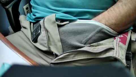 Snapshot of yuppers1234 chatting on 10-09-25, 06:17 yuppers1234 online show from 10-09-25, 06:17