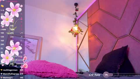 Snapshot of yuri_stars chatting on 01-08-25, 04:00 Yuri Stars online show from 01-08-25, 04:00