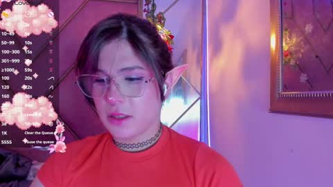 Snapshot of yuri_stars chatting on 02-18-25, 05:31 Yuri Stars online show from 02-18-25, 05:31