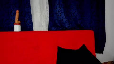 Snapshot of yuribabyhot chatting on 02-08-25, 06:22 YURI AND MI BOY online show from 02-08-25, 06:22