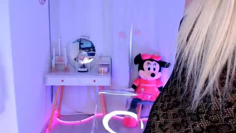 Maria online show from 02-18-25, 07:21