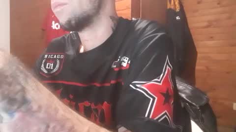 Snapshot of yuumis chatting on 06-12-26, 10:30 Yuumi online show from 06-12-26, 10:30