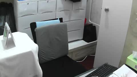 Slip online show from 02-02-25, 06:58