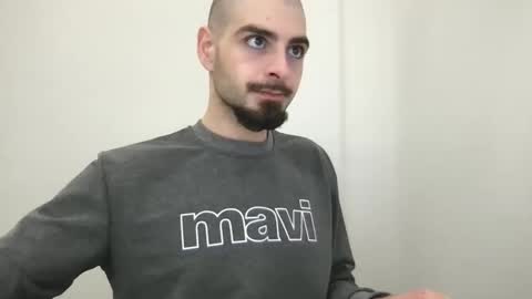 yvesbunnny online show from 12-15-25, 05:06