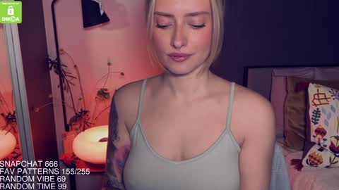 The Queen Bitch of the United Kingdom online show from 12-04-25, 08:12