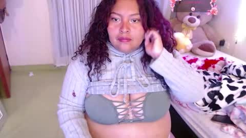 yvonn online show from 12-16-25, 09:47