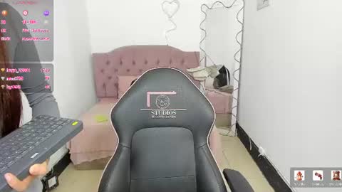 zaafira_tay online show from 07-28-26, 06:20