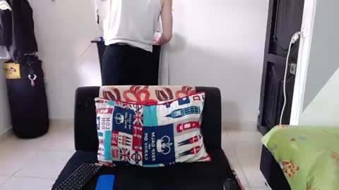 Zac efront online show from 07-24-26, 07:01