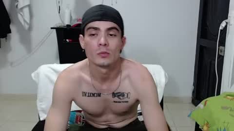 Zac efront online show from 07-29-26, 01:37