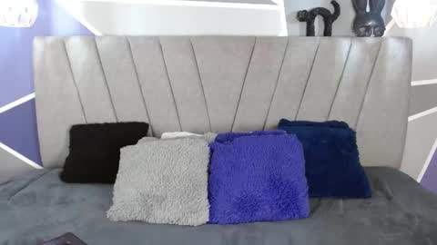 Zack  online show from 11-29-25, 05:49