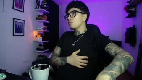 zac_muller1 online show from 02-17-26, 06:10