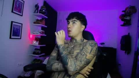 zac_muller1 online show from 02-19-26, 09:16